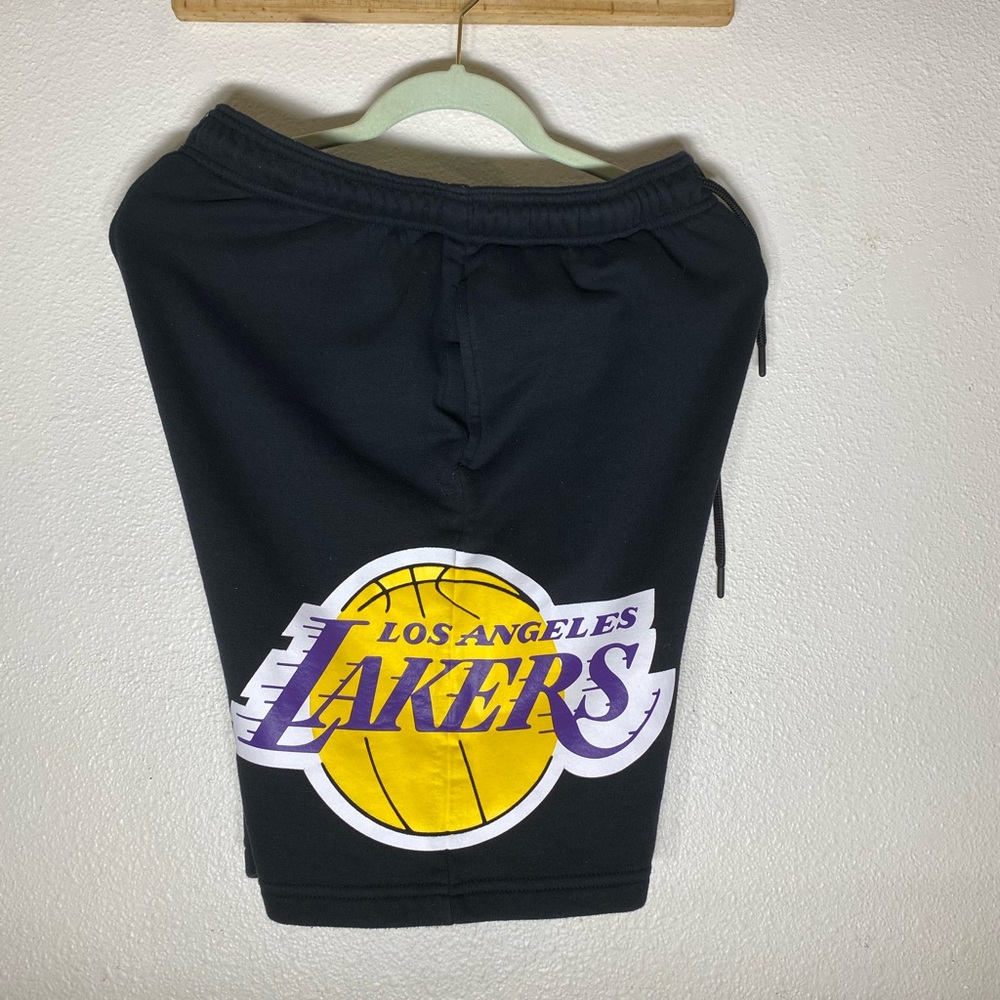 Short Men Lakers